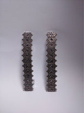 Load image into Gallery viewer, Black Onyx Hair Barrette, Silver Hair Barrettes, Vintage Style Barrette,
