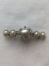 Load image into Gallery viewer, Grey Bridal Hair Barrettes, Wedding Hair Accessories, Silver &amp; Pearl Wedding Hair Clips

