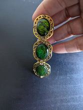 Load image into Gallery viewer, Vintage Style Emerald Gemstone  Hair Barrette, Antique Style  Green Hair Clip
